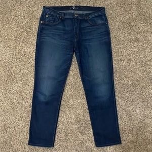 7 For All Mankind Relaxed Skinny jeans, size 32